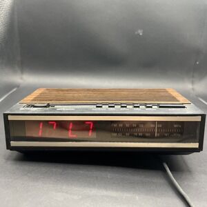 Sears Alarm Clock AM/FM Radio Model ‎ 225.23154.650 SR2000 Vintage Shop Clock